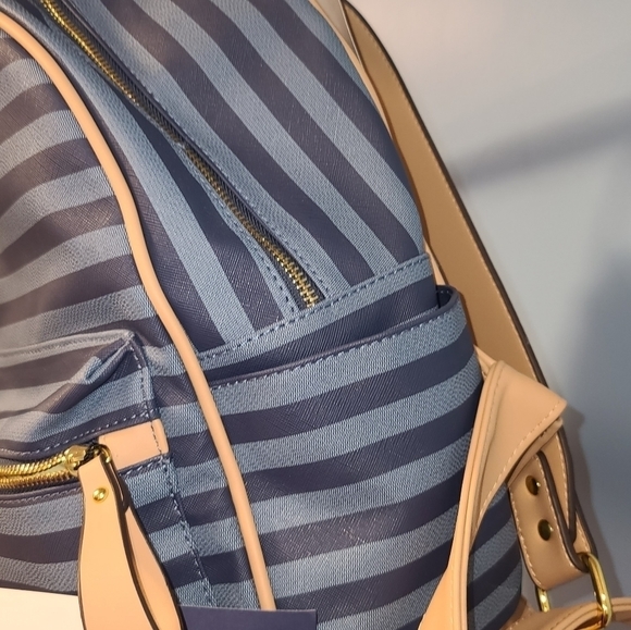 Adrienne Vittadini Blue & Natural Hayes Stripe Backpack, BNWT - Picture 8 of 13